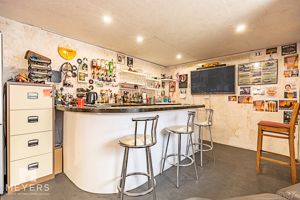 Bar Area- click for photo gallery